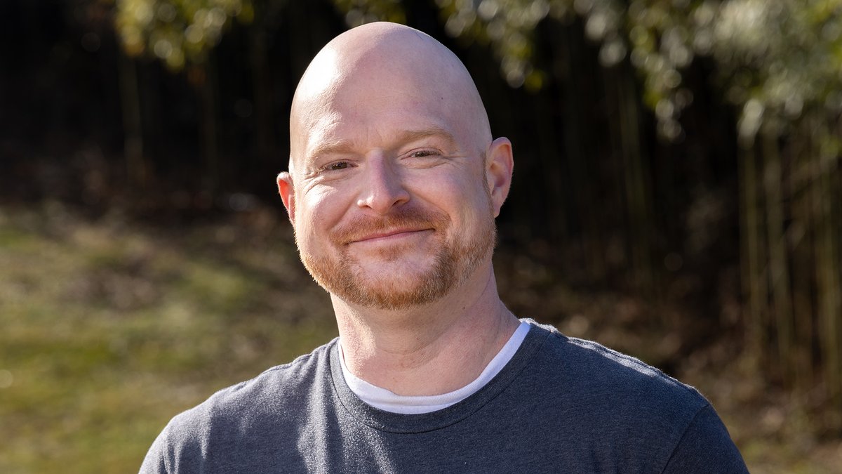 Sell_on_Amazon's tweet image. For #WorldBrailleDay, we’re giving a shout-out to Phil Janelle. He’s the puzzle designer behind Creative Escape Room’s braille puzzles. When the pandemic hit, #amazon became a lifeline. Now his ingeniously clever puzzles are making more fun for everyone.