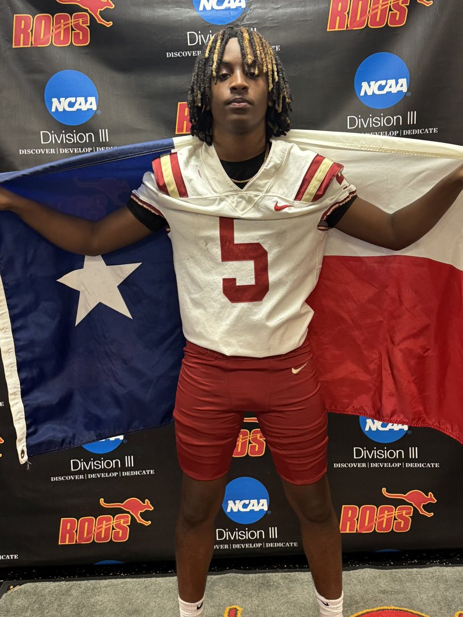 TerranceDukes05's tweet image. Thank you @Coach_OMelia and @RoosFootball for the visit to Austin College. @RicklanHolmes #AGTG #TTP #StayPurple
