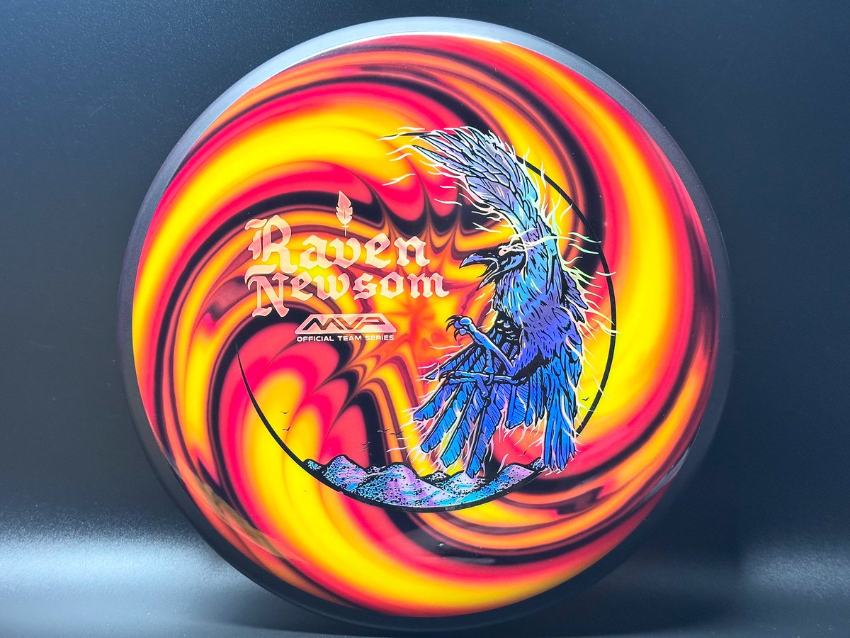 DominionDiscs's tweet photo. Sorry guys, this #RavenNewsom tour series @MVPDiscSports #Detour is going in my bag. 🔥🔥🔥🔥 🐦‍⬛ https://t.co/jdwFPqtMDk