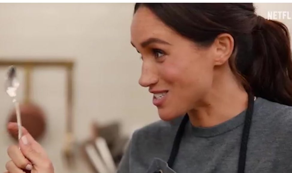 Queen Esther tweet media