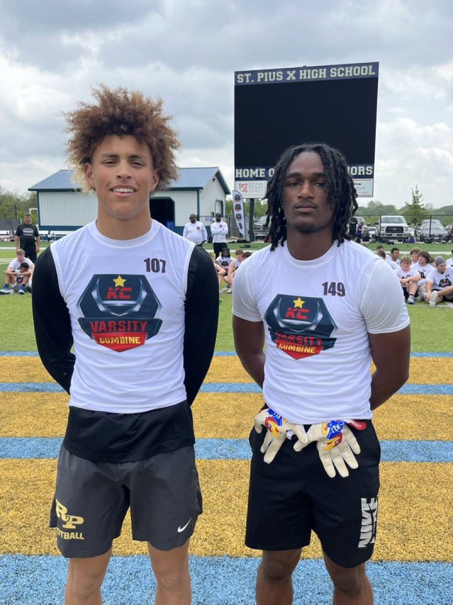 Austin Robinson tweet media