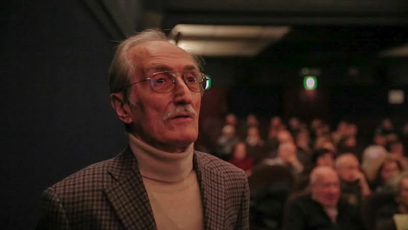 ciao, Antonio!
Se al #CinemaBeltrade respiriamo un po' di passione per il cinema è anche grazie a te... che con la tua irruente e appassionata energia al  #CinemaMexico spesso indicavi la strada. Grazie per tutto da tutti: il cinema e le persone che lo amano oggi sono tristi! 😭