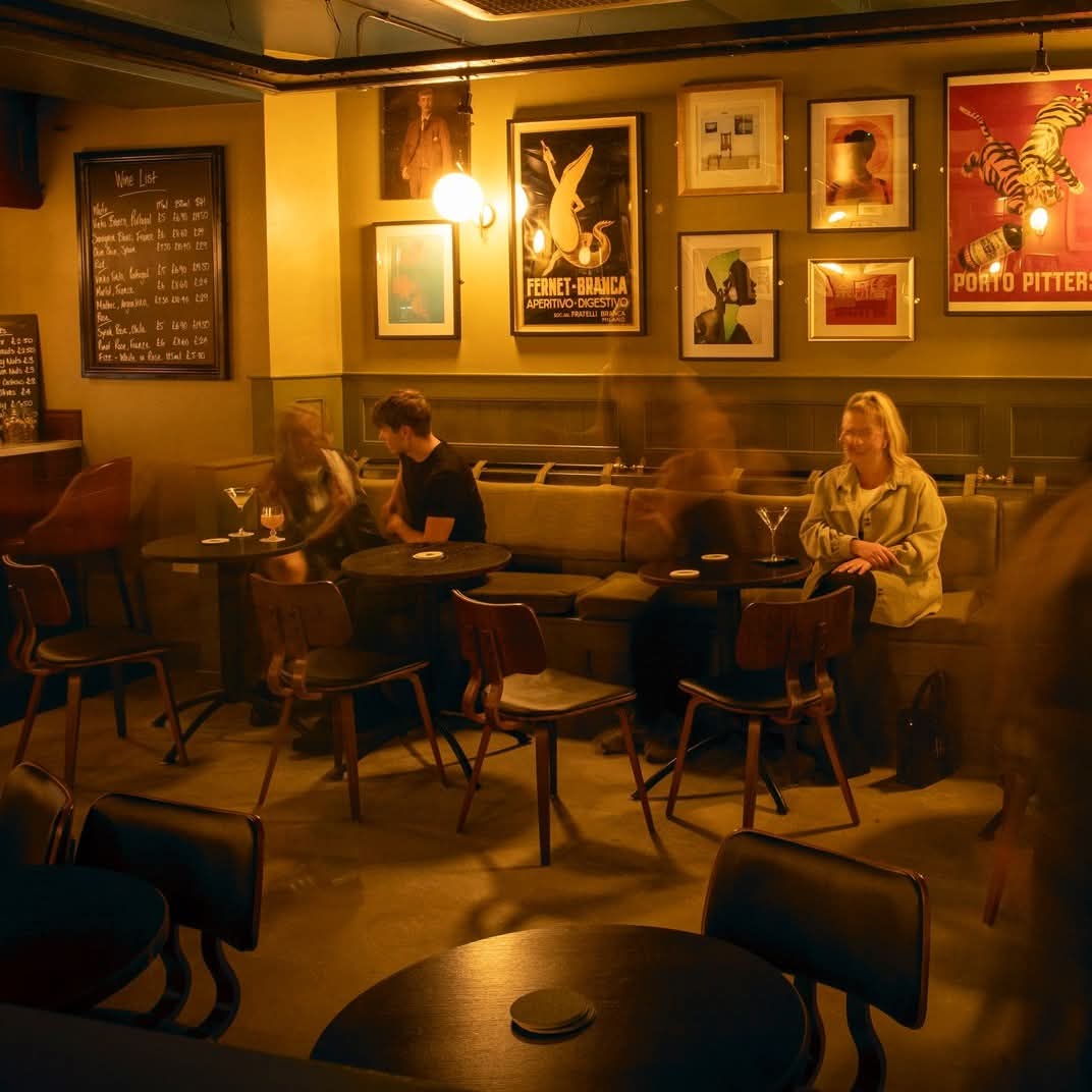 cometsoc's tweet image. If you're part of the dry January crew, we've got you covered.

We have a load of alcohol free options available in the bar including beers, spirits, mocktails and soft drinks so you can still socialise with us without the hangover. 

Win, win.