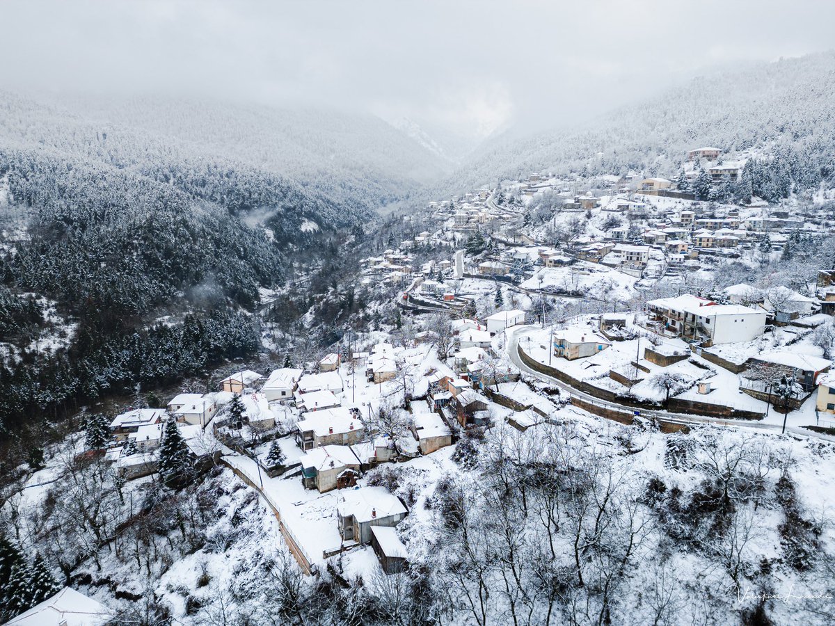 Chlouk's tweet image. Greece Winter vibes