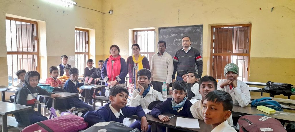 Nirmalendu88696's tweet image. A glimpse of spending happy time with my students in recent time most of whom are first generation learners. An effort to guide them in the walks of life. 
#education #lovelive #happiestminds 
#wbsed