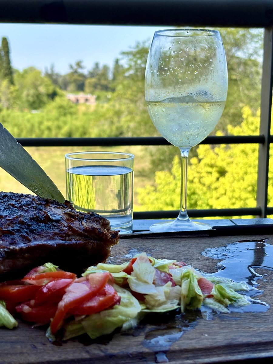 Declare a la #COLITAdeCUADRIL el Corte más noble para Parrilla. Acá los espero defensores del asado o lomo.