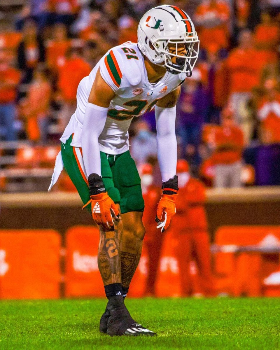 WunnaDem1z's tweet photo. #TWO1 🦅 https://t.co/hmIfz8gWFE