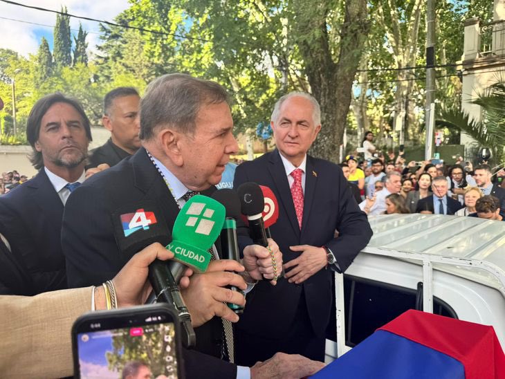 Bienvenido Presidente electo de Venezuela, Sr. Edmundo González Urrutia a la República Oriental del Uruguay.