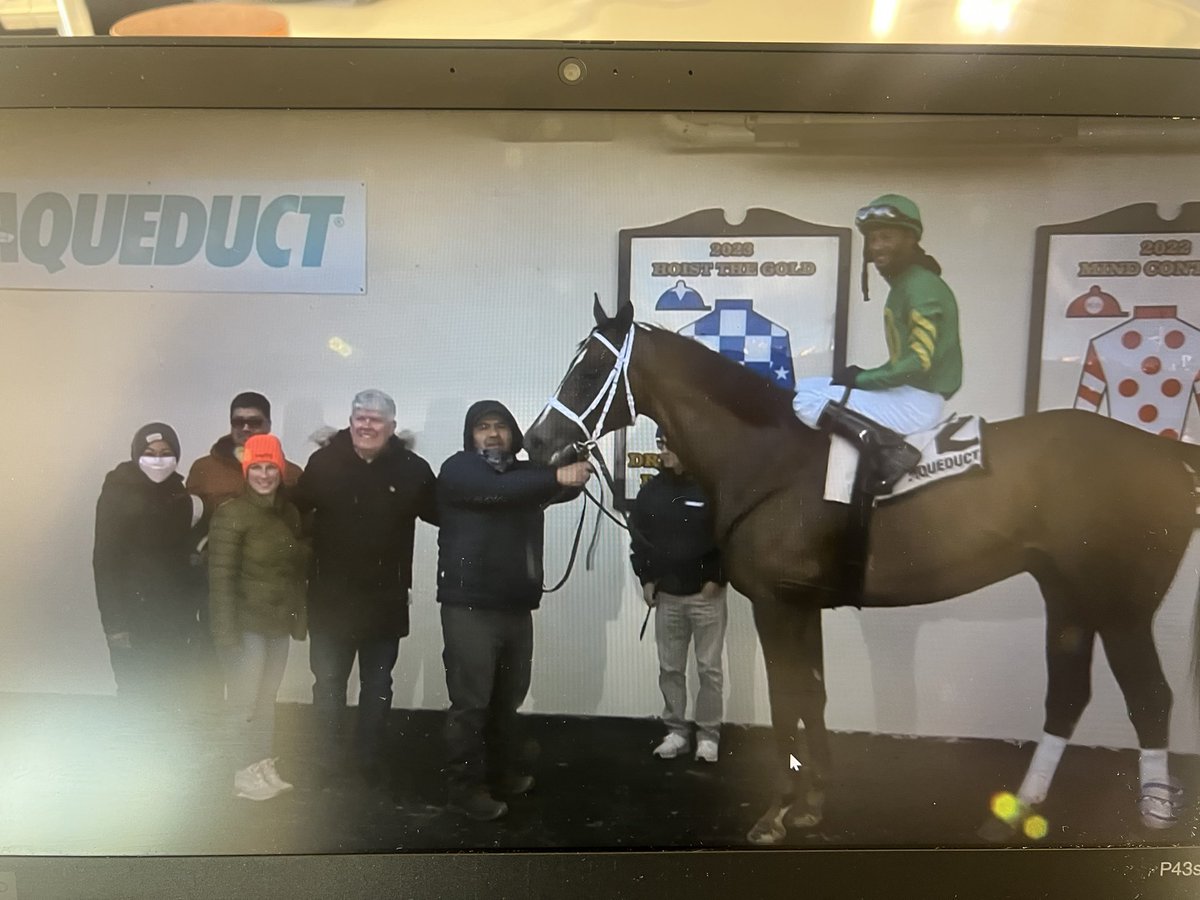 FarmWindylea's tweet photo. Not every win is the same. Ouster, who shows up every time opened 2025  on a positive note. Off since May, put into the race early by @KendrickCarmou1 for @Hennigracing, he’s all class. Thanks also to @HoganEquine for their care and support on his frequent visits.. https://t.co/jJke0RX5fP