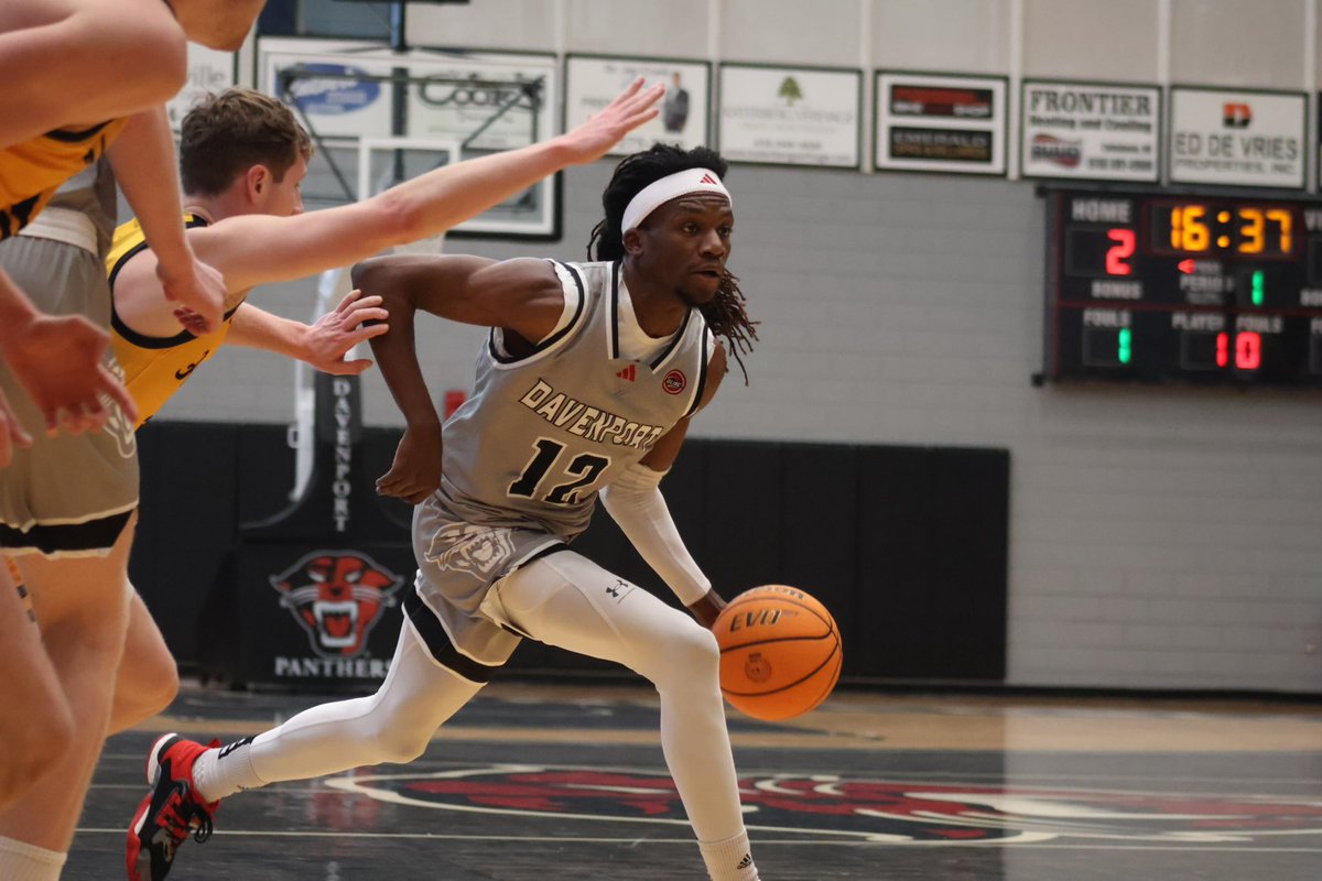 Davenport Men's Basketball tweet media
