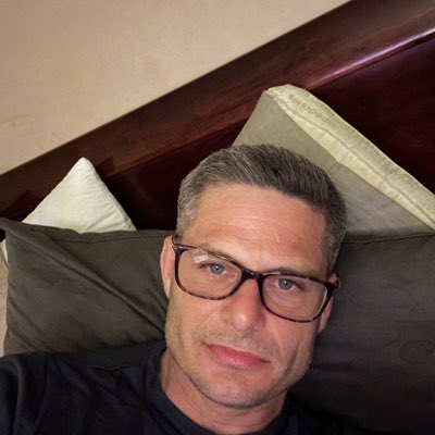JoshPbrjosh's tweet photo. #NewProfilePic https://t.co/Vcn5rTS4BV