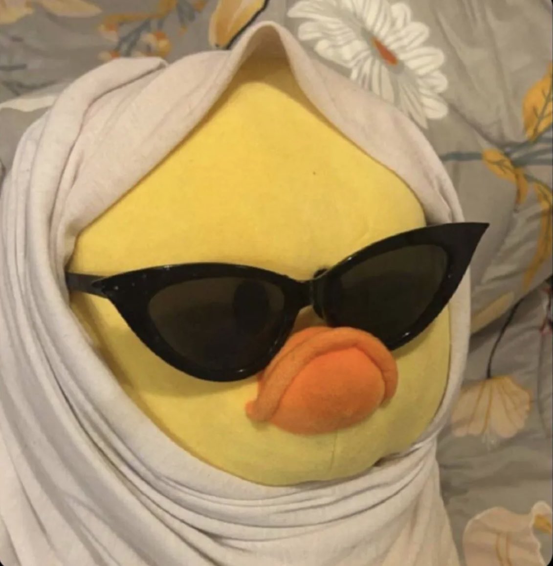 Janahi_'s tweet image. من متى البحرين تعرف تلعب ؟