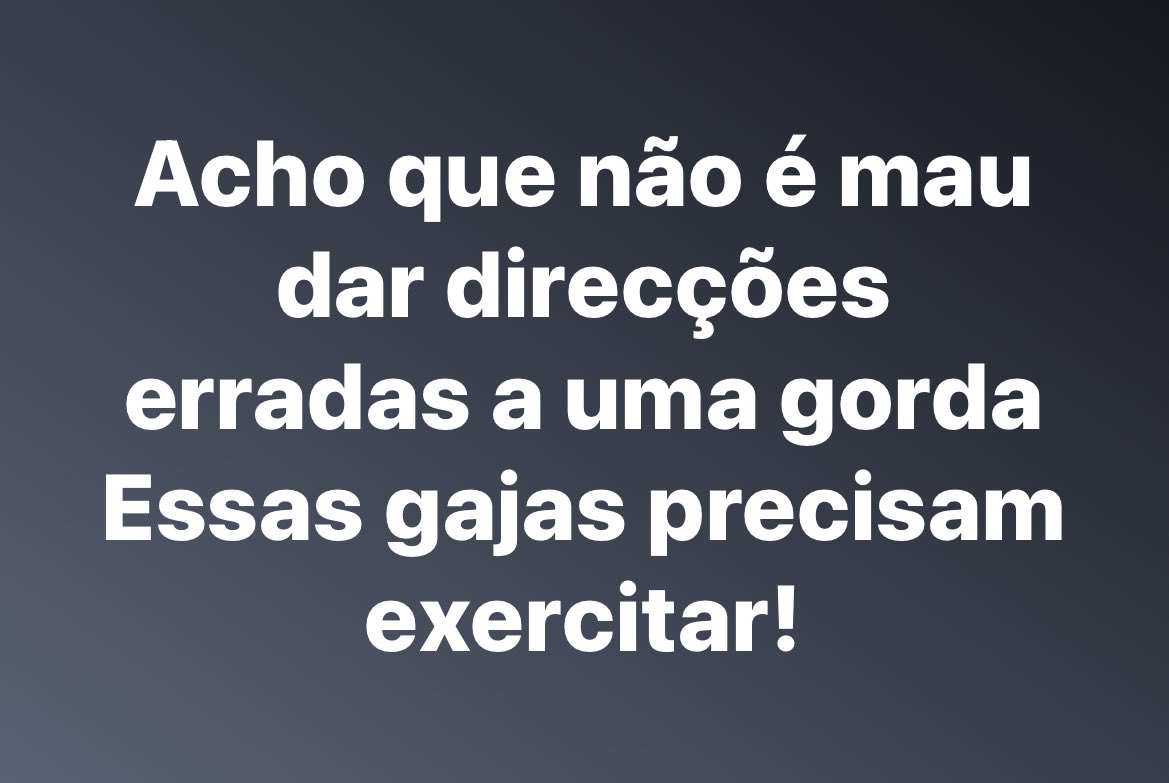 NysioCossa's tweet photo. Quem Anda a Pensar Nesses Memes?😭😭🙌🏽 https://t.co/JzNs24lrWG