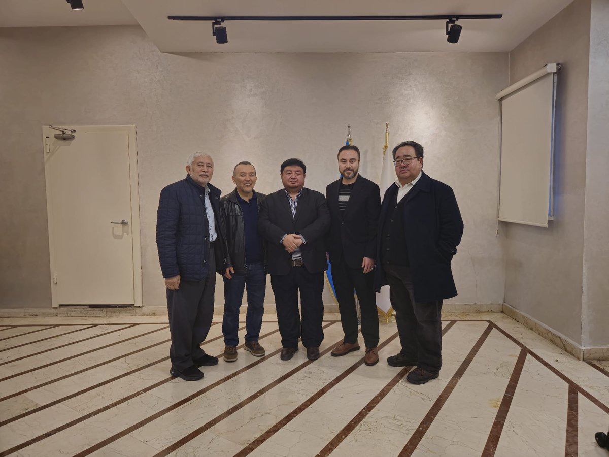 Uluslararası #DoğuTürkistan STK'lar Birliği  Genişletilmiş Şurasina katıldık.BIRGUN MUTLAKA...