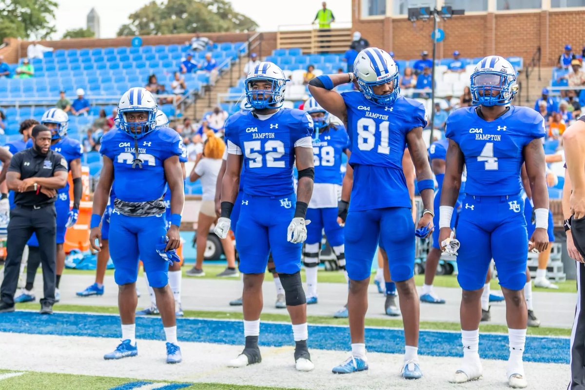 Blessed to receive a offer from Hampton university <a href="/CoachJackson623/">Darren Jackson II</a> <a href="/coachbustleb/">Brad Bustle</a> <a href="/CoachP_eterson/">Coach P 🍎🏈📚🎓CoachesHelpingCoaches</a> <a href="/FlintHillFball/">Flint Hill Football</a>