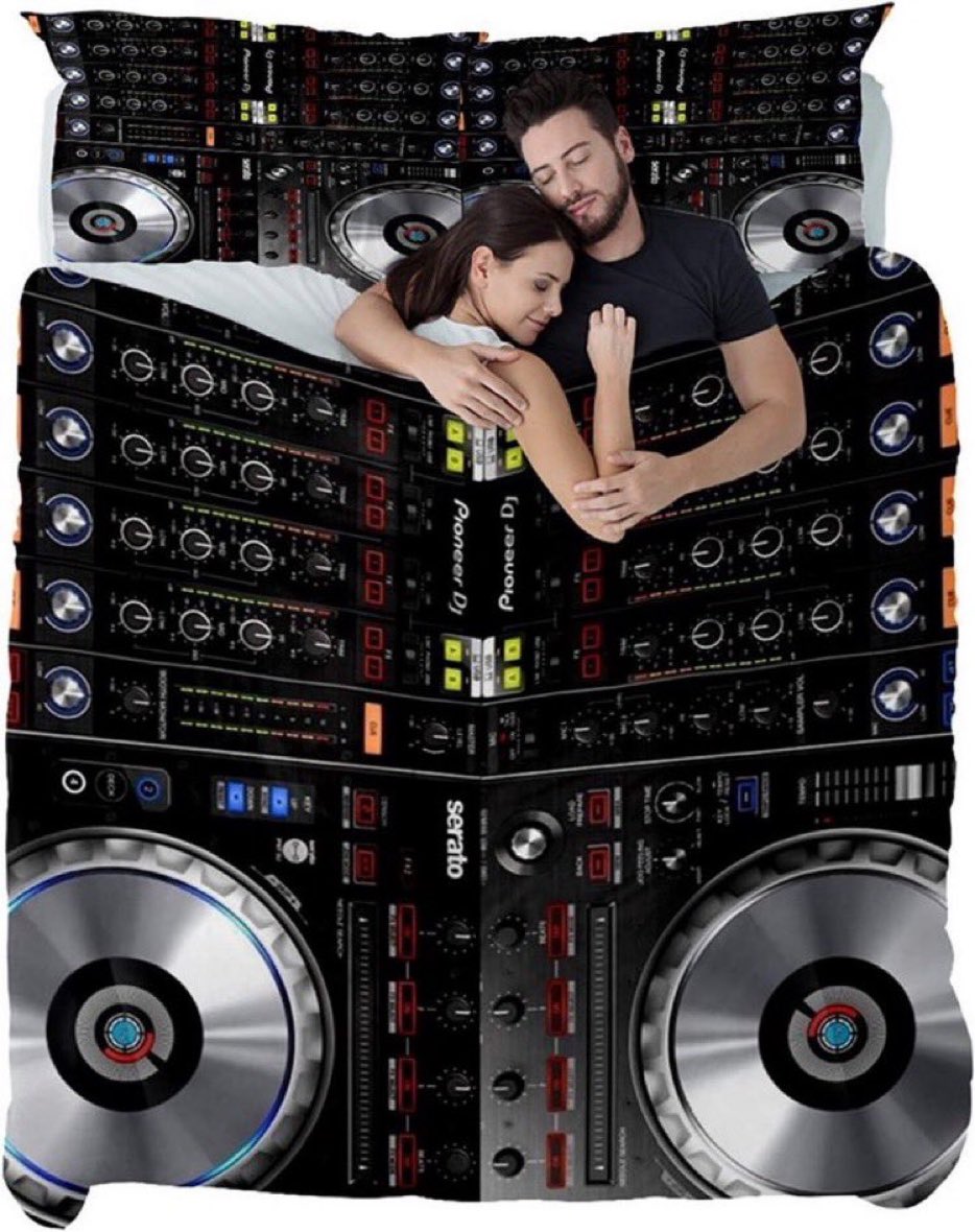 “babe let’s go b2b”