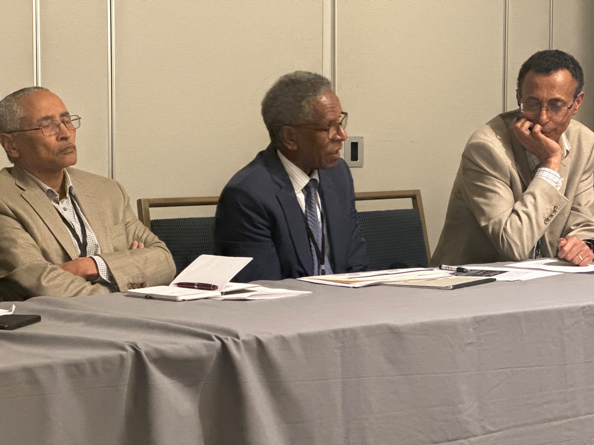 Gbadebo Odularu (@gbadeboodularu1) on Twitter photo On Now: Questions and answers session - Professor Bichaka Fayissa, <a href="/MTSU/">Middle Tennessee State University</a>
<a href="/AfeaEcon/">AFEAEcon&Fin</a>
Chaired by
@LEONCENDIKUMANA
<a href="/AEAInformation/">AEA Information</a>
<a href="/ASSAMeeting/">ASSA Meeting</a> On Now: Questions and answers session - Professor Bichaka Fayissa, <a href="/MTSU/">Middle Tennessee State University</a>
<a href="/AfeaEcon/">AFEAEcon&Fin</a>
Chaired by
@LEONCENDIKUMANA
<a href="/AEAInformation/">AEA Information</a>
<a href="/ASSAMeeting/">ASSA Meeting</a>
