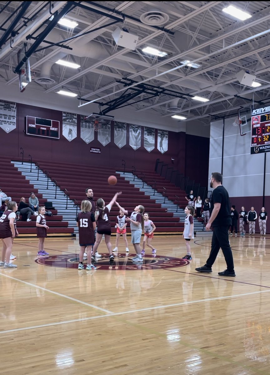 Successful Youth Night for our Lady Mustangs last night capped off with a big win over EC North! 🤩

Big congrats to Vienna, Maya, Lydia, and Raegan for joining the 20,000 shot club this past year!  Keep up the great work ladies!! 🔥