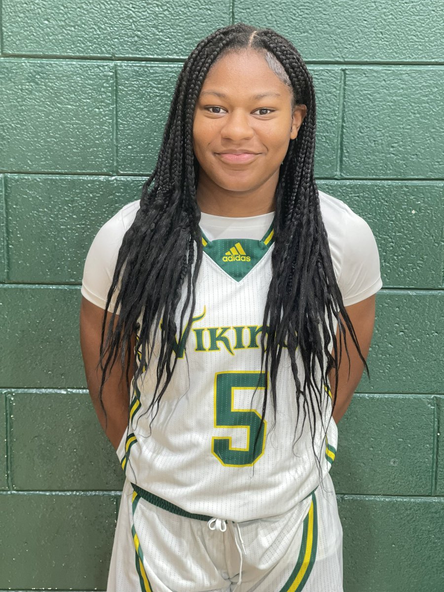 Congratulations to Jr. Myajah Nix for being named to the 2024 East Lincoln Winter Jam all tournament team