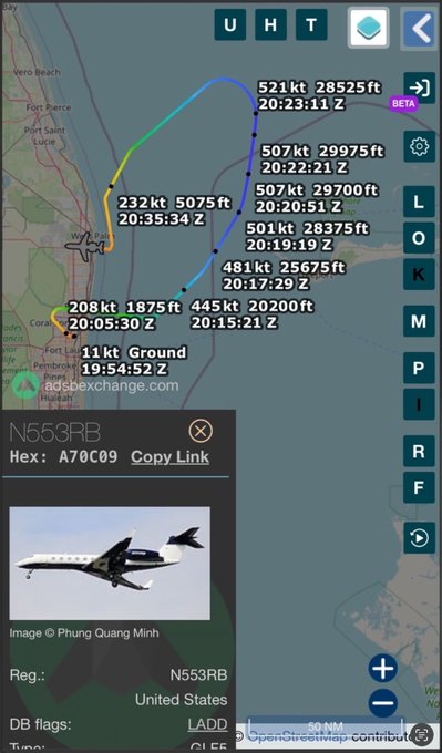 %name Impacto Misterioso en los Cielos de Florida: Avión Gulfstream Colisiona con Objeto Metálico no Identificado