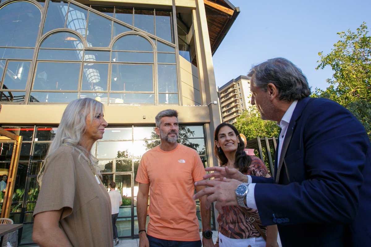 #Hechos Con una gestión administrativa más ágil y sencilla q acelera las habilitaciones comerciales en 24hs #ElEquipoDelUlpiano logró que la inversión se potencie y en 12 meses, 1000 nuevos comercios se instalen en Ciudad de Mendoza. Más empleo genuino! biencuyano.com.ar/?p=80879