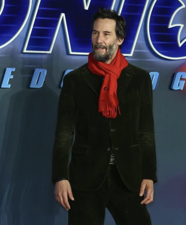 Hello greetings from Keanu Reeves I really appreciate the love and support you guy’s always show to me I really appreciate it and hope you guys enjoy the new season.