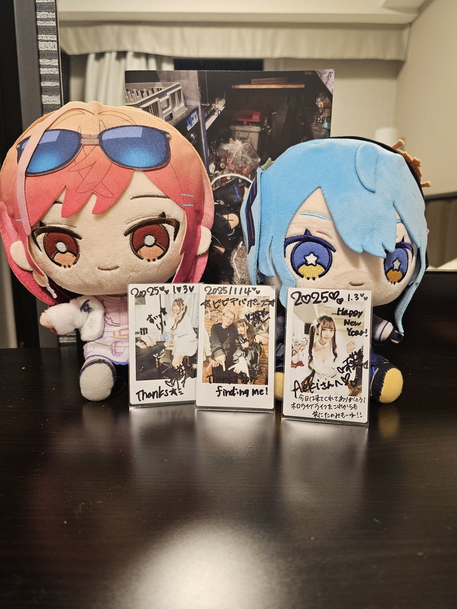 Aekiree's tweet photo. Thank you to @mimiurxxx and the wonderful people at @naughty_morpho for making my last night in Japan a delightful and memorable one ft special Hololive themed drinks #ほしまちぎゃらりー #RirikArt https://t.co/qGMS43DAQ2