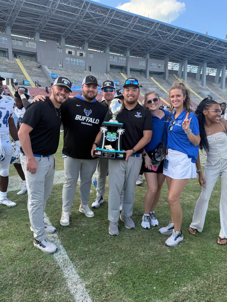 Ian Fried (@ianfriedfb) on Twitter photo What a trip, what a group. 
#CHAMPS 🤘 What a trip, what a group. 
#CHAMPS 🤘
