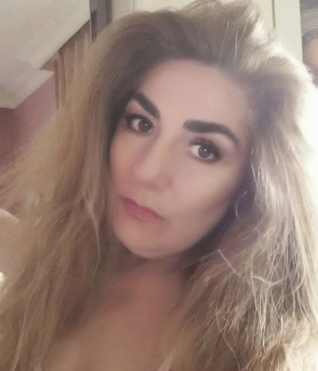 Hayat bu kadar hızlı geçip giderken yanımızdan sevip sevilelim💕