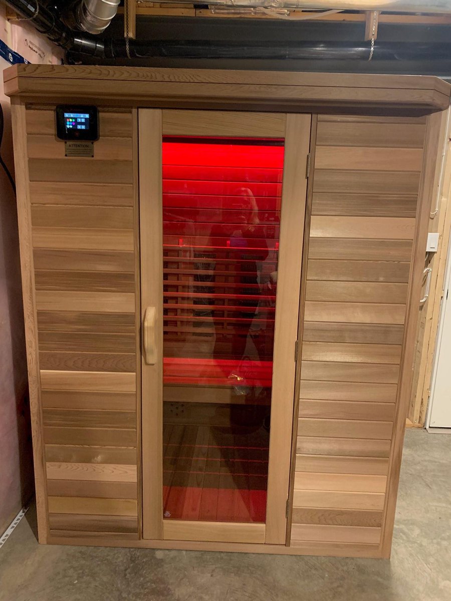 A big “Thank You” to Denise for sharing her thoughts and pictures with us of her new Saunacore Canadian Made Infrared Cedar Sauna.
“I had an incredible experience at Legge Fitness when purchasing my sauna.  Their knowledge and expertise were exceptional." – Denise