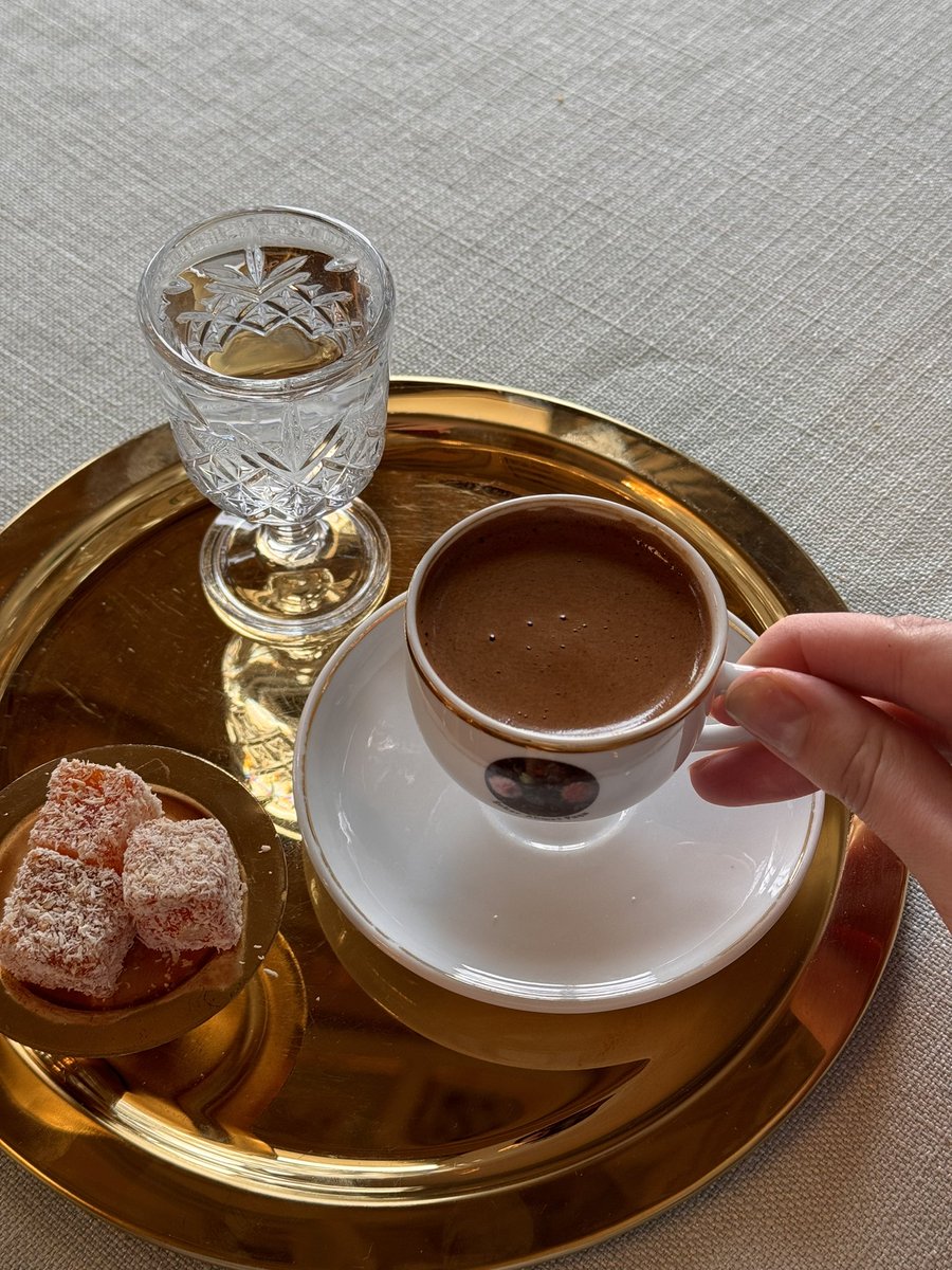 solodusha_'s tweet photo. Istanbul in December 
Каждый год одно и тоже. Тяжелый ноябрь и декабрь. Бессилие в январе. Спасибо Стамбулу, он в всегда дает немного сил. https://t.co/AVx8RyWTyz