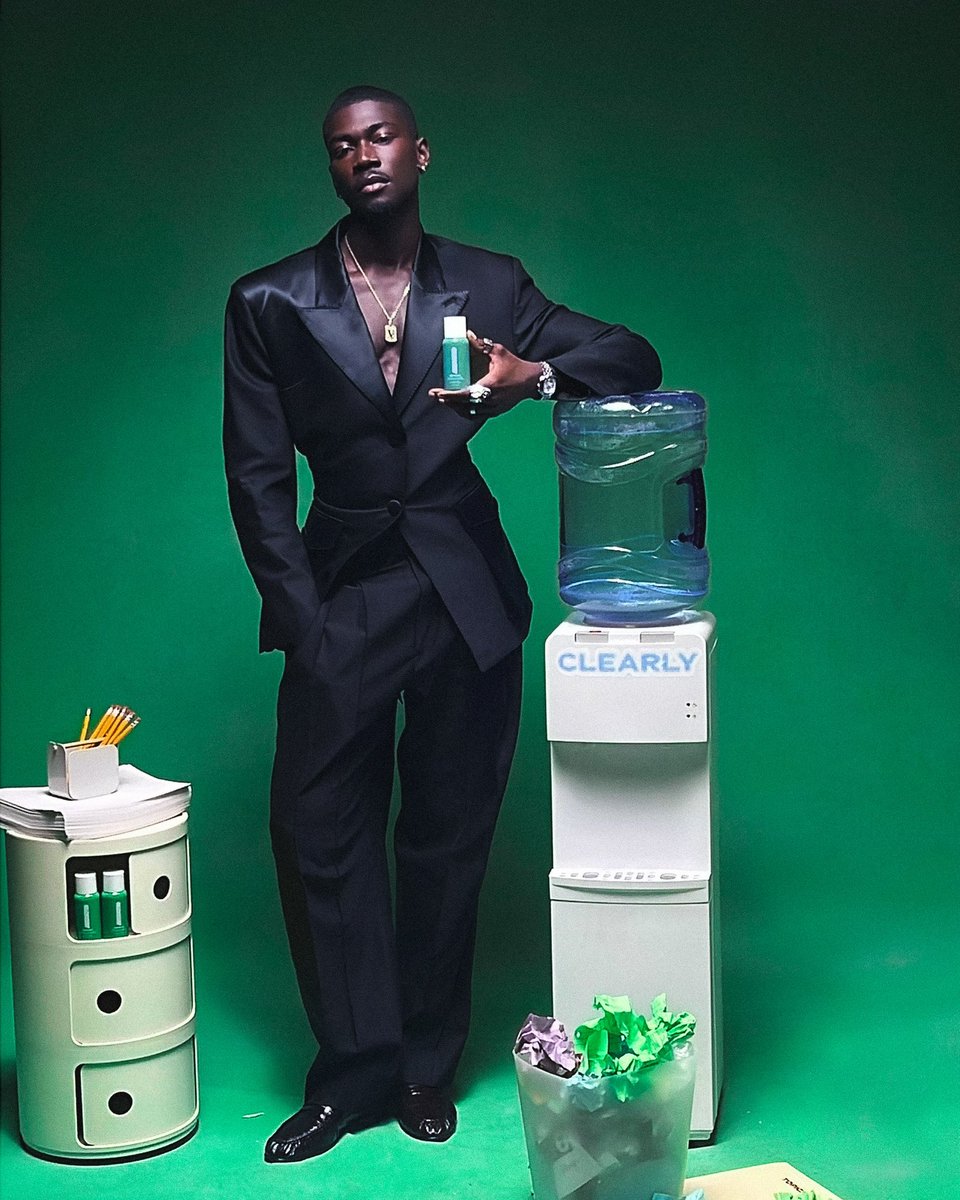 vctrknda's tweet photo. New Year, New Campaign!!! Me for @topicals 🍀 https://t.co/rGfCpr4qZZ