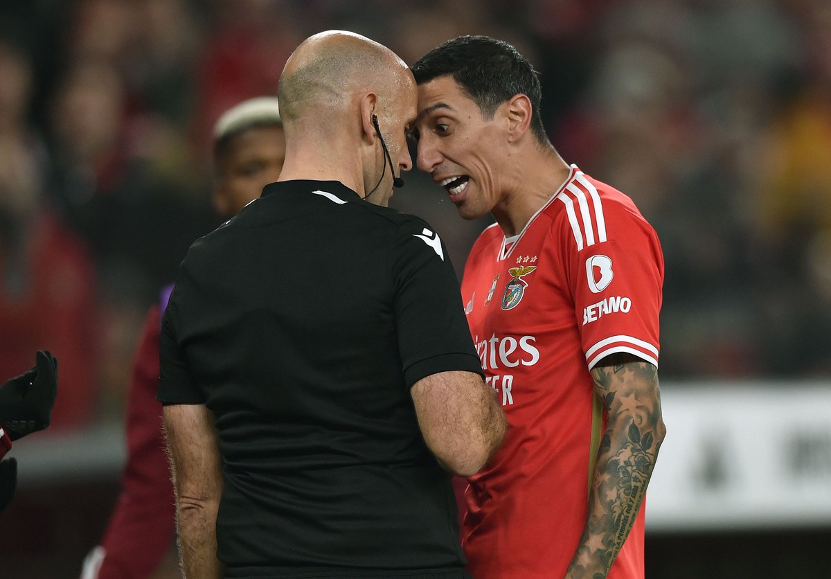 Parece repetição, mas não é.