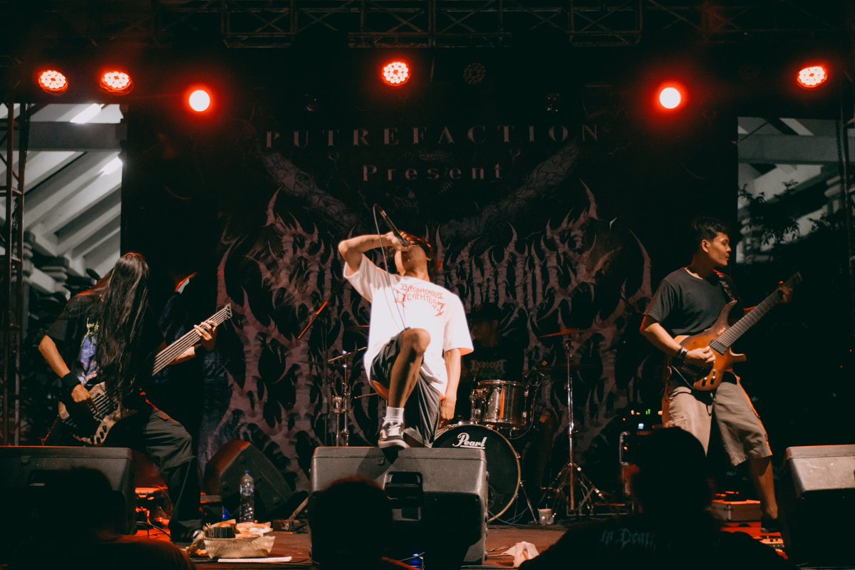 Kaligula Official tweet media