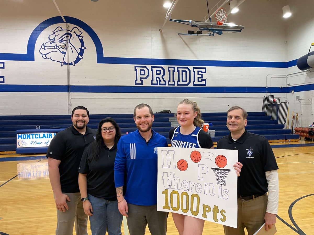 Savannah Seawell (@savannahseawell) on Twitter photo So honored to be among the 1000 point scorers in Montclair HS Girl’s Basketball. Thank you coaches and all my teammates.
<a href="/unitedNJaau/">United NJ AAU</a>
<a href="/TinyGreenNBS/">Coach Tiny Green</a> So honored to be among the 1000 point scorers in Montclair HS Girl’s Basketball. Thank you coaches and all my teammates.
<a href="/unitedNJaau/">United NJ AAU</a>
<a href="/TinyGreenNBS/">Coach Tiny Green</a>