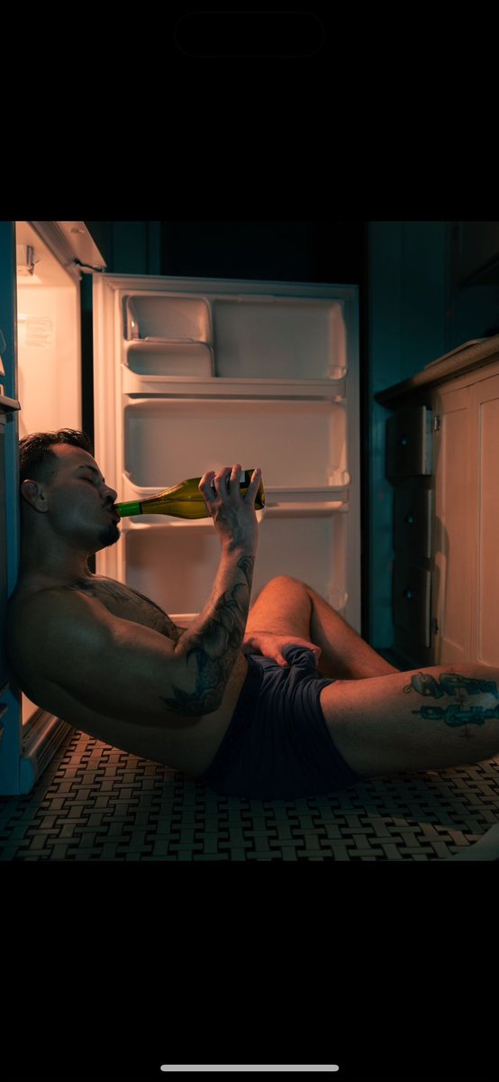 williamXXXAz's tweet image. Late night feelings 🪩 💔 🍾