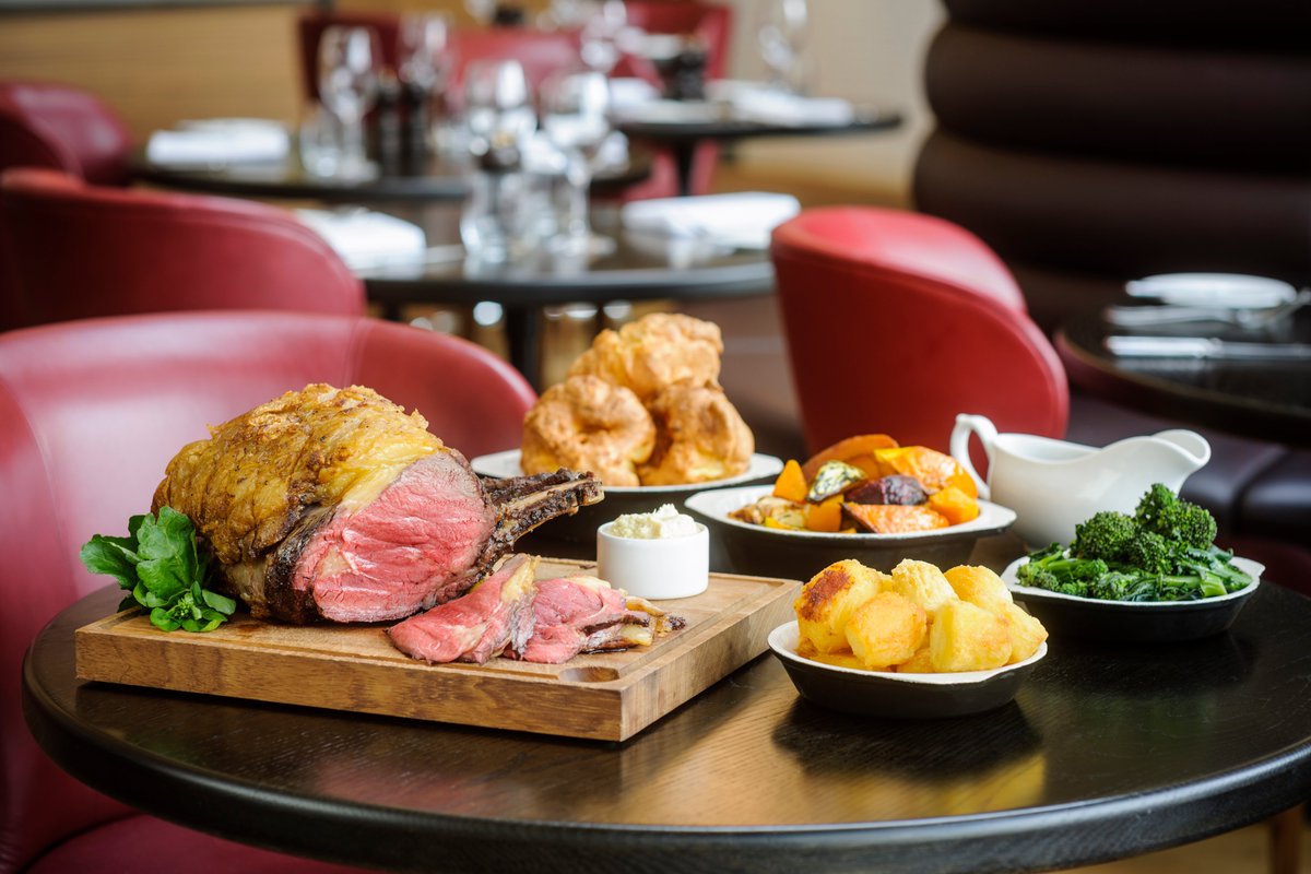 Did someone say Sunday roast? Yes please!📷

On a cold winter day, nothings beats tucking into a heart warming Sunday roast with all the trimmings... and of course lashings of gravy.📷📷📷

Check out our mouth-watering blog: tinyurl.com/yc73jpfs