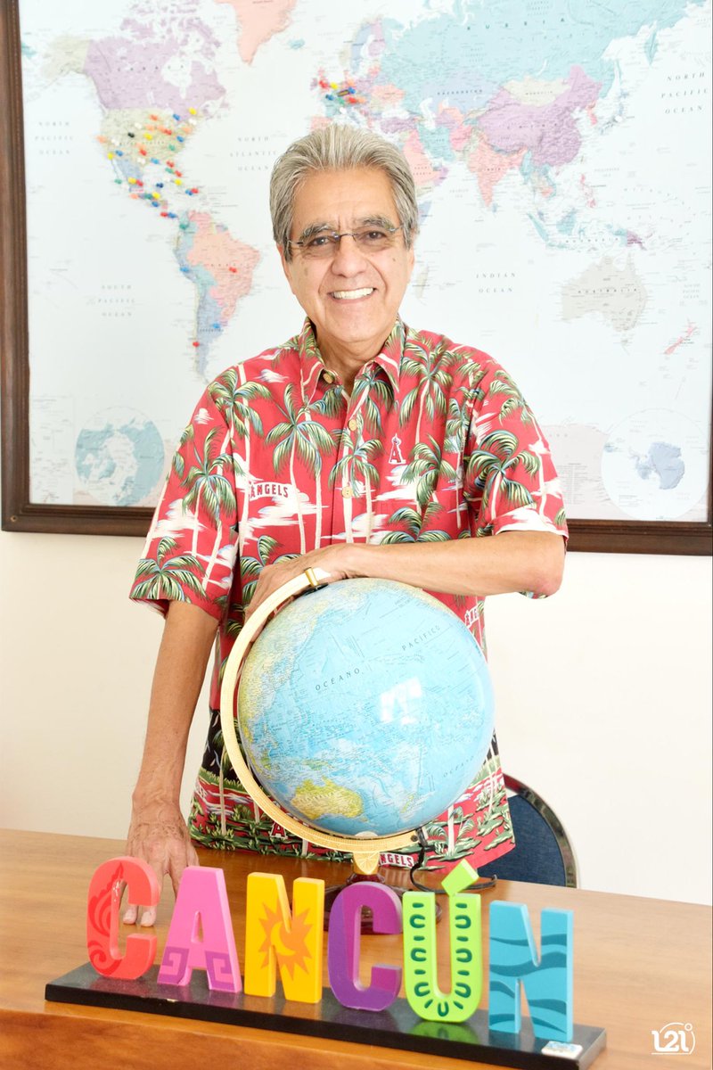 ProyectoBrujula's tweet photo. 🕊 Fallece Don José Manuel García Rebollo fundador de IVI DMC, Incentives and Vacations International, una agencia de viajes de turismo receptivo, que maneja grupos y convenciones desde hace 38 años. 

Muy querido en el sector turismo y gran ser humano, hombre de familia y de fe. Cancún pierde a un empresario entusiasta de gran corazón. 

En entrevista al Grupo Editorial Latitud 21 un día nos expresó: “Tenemos un slogan que hace mucho era ‘We make YOU look GOOD!’, pero como estamos haciendo las cosas mucho mejor, ahora es ‘We make YOU look GREAT!’”. 

¿Su visión como empresario?

Mi sueño es que cuando yo muera, gente joven como Raquel y otras personas que ya se están preparando, deben continuar lo que se hizo hace más de 35 años, eso es para mí el mejor regalo del mundo.  

Que descance en paz. Condolencias a su esposa, familia y amigos. 🙏