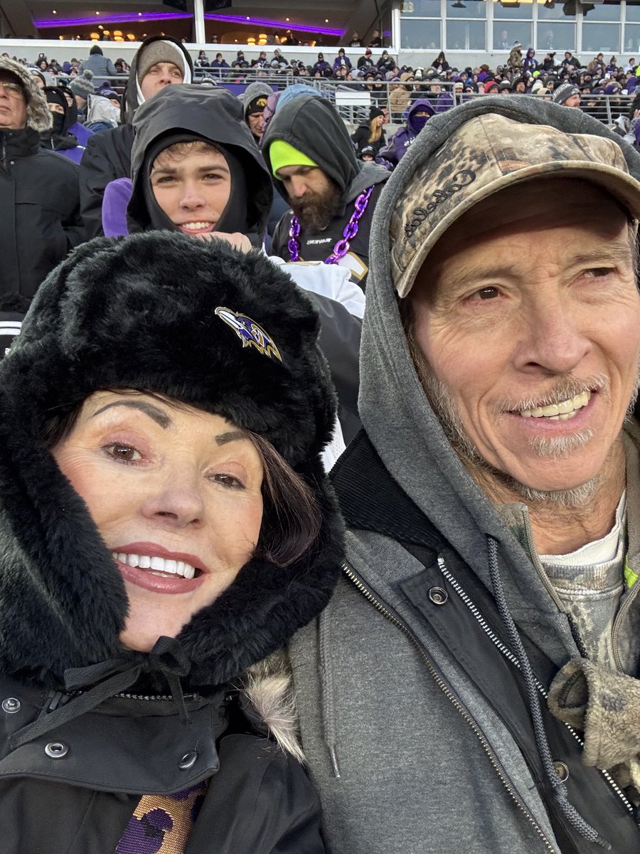 plhurst20's tweet photo. #RavensFlock #Tagboard My brother is here with me for his first game 💜 https://t.co/4arGDKaYtA