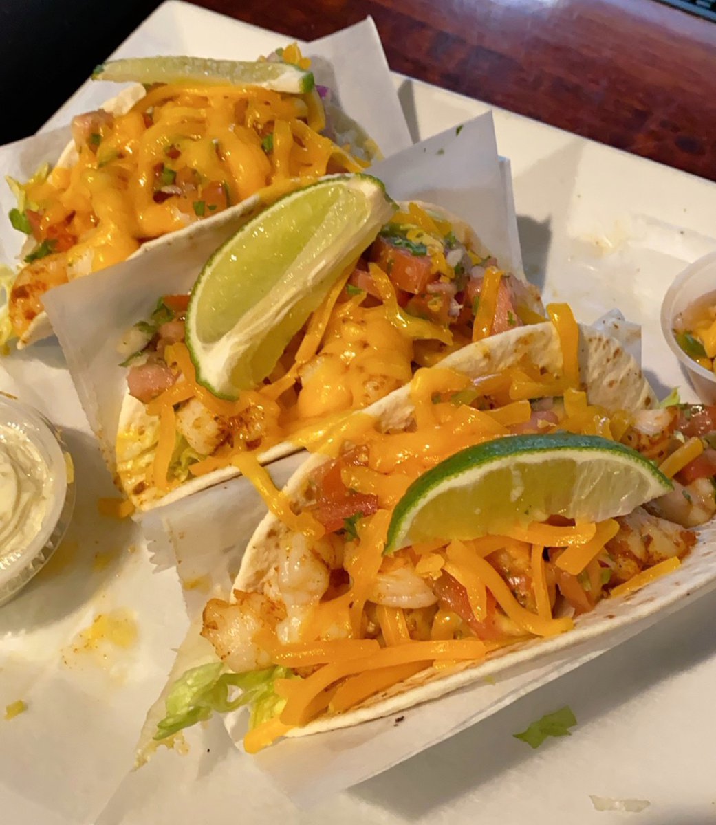 Vincescrabhouse's tweet photo. SHRIMP TACOS
Pineapple Salsa / Cilantro Lime Aioli / Cheddar
#fallston #goodeats #crabcakes #shrimp #oysters #chickenwings #burgers #subs #scallops #pasta #clams #mussels #snowcrab #calamari #meatballs #lobster #fish #stuffedsalmon #rockfish #foodie #grub #maryland #catering... https://t.co/TSKdtVgUVk