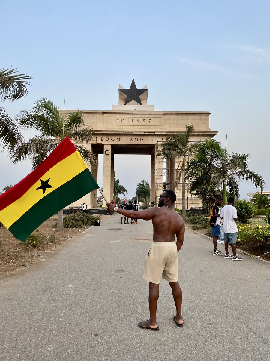 Check_ZebOut's tweet photo. Motherland 🇬🇭 

#DettyDecember #Ghana #africa https://t.co/ztBOCJtyrC