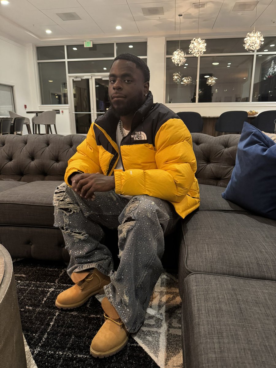 doublecup_TEZ's tweet photo. 1 of One 💎 https://t.co/igtbGLoQC0