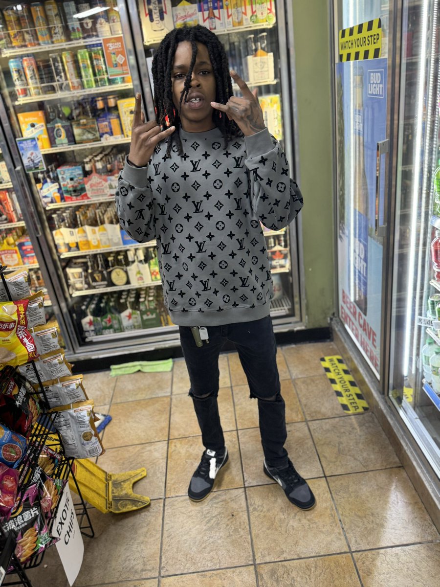 OLB_Boogie's tweet photo. “Many Men” Outtt Righttt Nowww Keep Streaming &amp; “Going Ghost” 🫵🏽⏱️‼️‼️‼️

https://t.co/etsCkqBQgg

https://t.co/m9E8ZYfZ07

#rap #tl https://t.co/fRy3NqUwT0