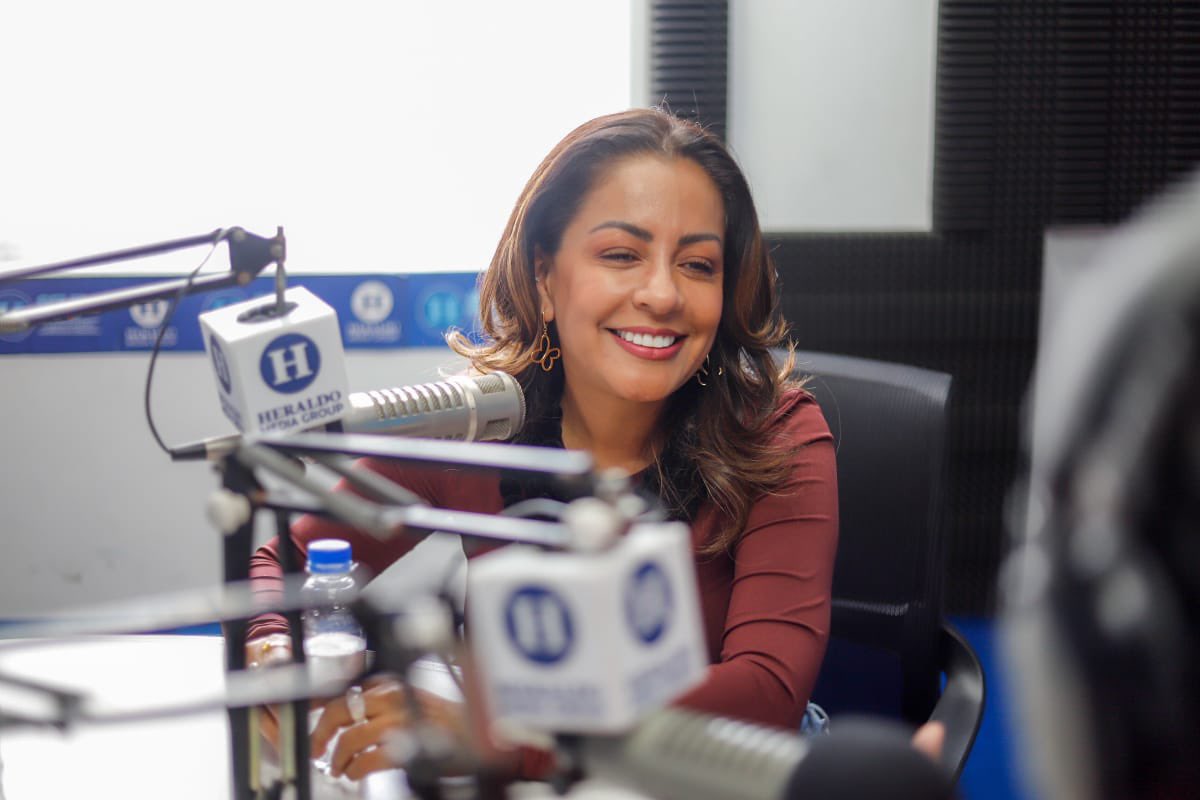 Mariana Benítez tweet media