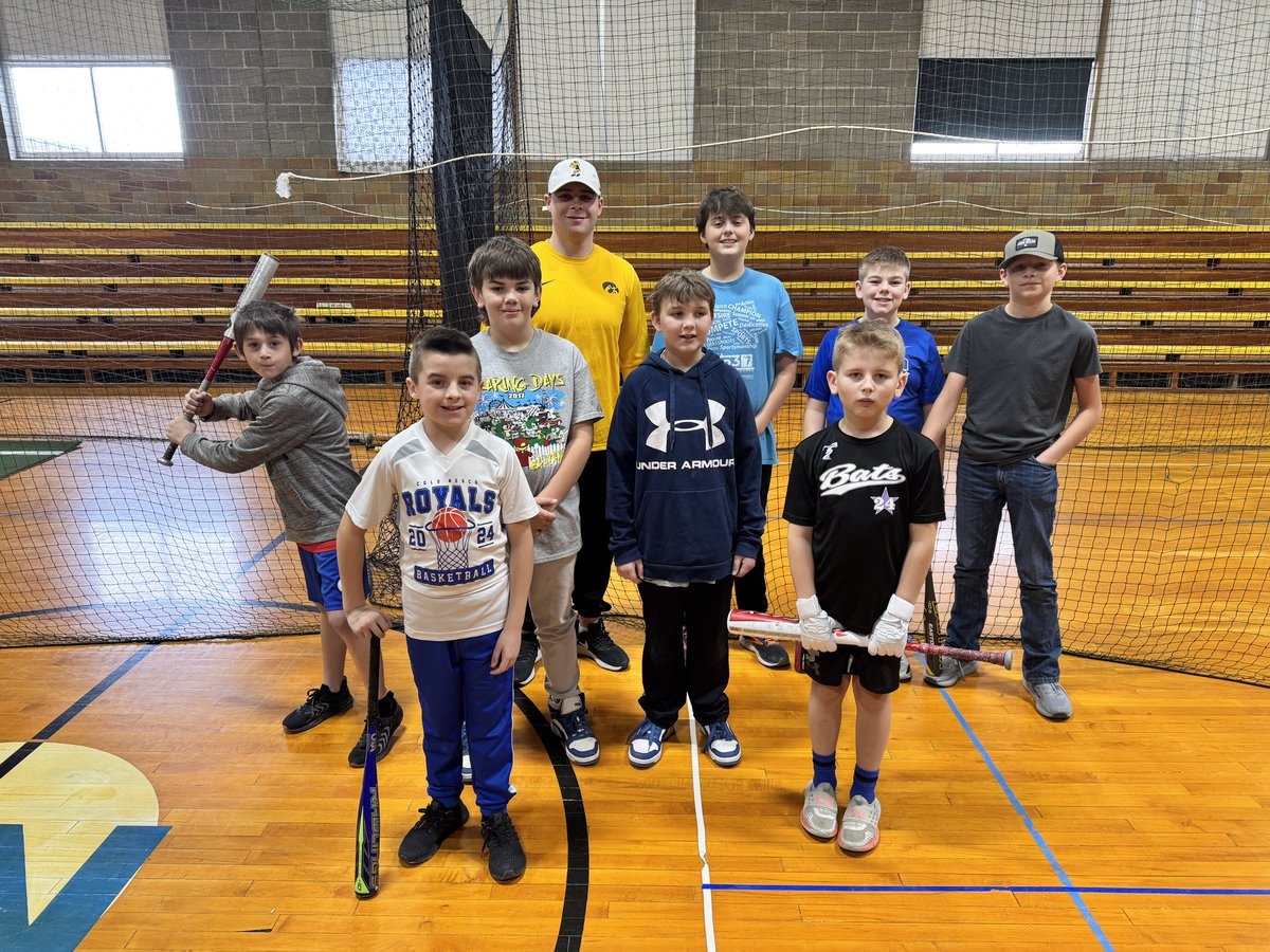 Thanks to the <a href="/ColoNesco/">Colo-NESCO</a> baseball program for hosting my hitting camp today!
