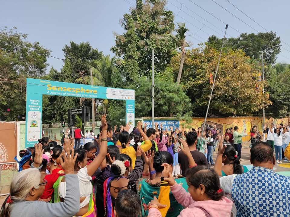 aaina_ngo's tweet photo. Come, explore, and be part of this exciting journey! 
#YUVASCAPE #Sensesphere #ExploreAndCreate #HealthyCity #BMC https://t.co/kEQ1U6ZctO