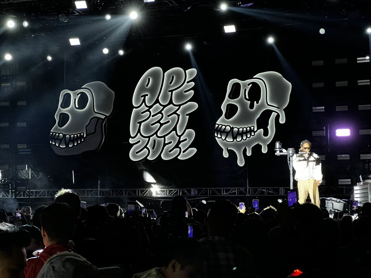 dort 🍌🦍🤙 tweet media