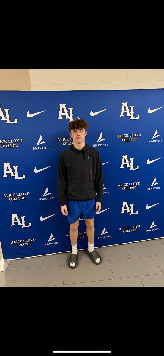 #AGTG After a great workout and visit with <a href="/cornett_scott/">Scott Cornett</a> I am blessed to receive a Official Offer to play for Alice Lloyd College 

<a href="/mrbtackett/">Brian Tackett</a> <a href="/KevinMoses38/">Kevin Moses LLC</a> <a href="/BetsyLayneHSBB/">BLHS Boys Basketball</a>