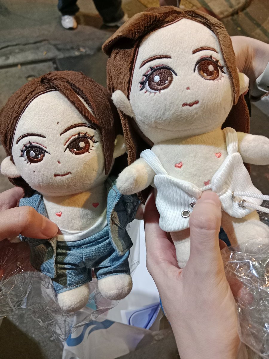 Vì 5M để lấy le với tư bản t bất chấp show hàng nóng của 2 đứa con toiiii 🤡🤡🤡

#PlutoSeriesFinalEP