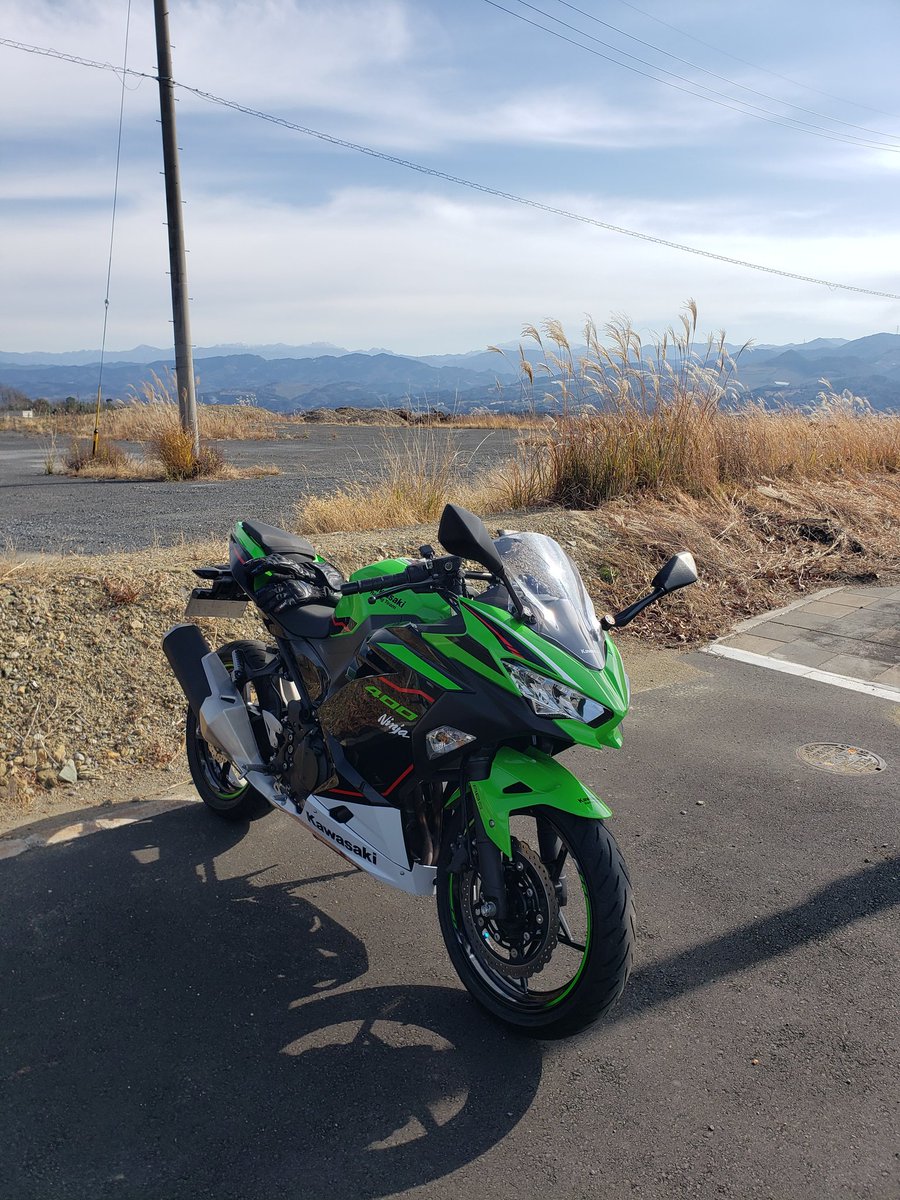 明けまして
　　おめでとうございます！
今年も宜しくお願いします♪
初乗り🏍️